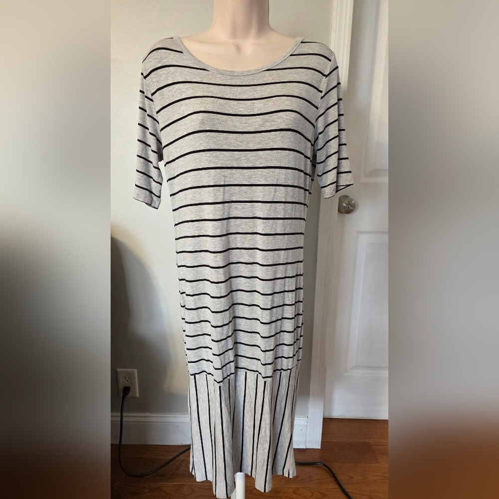 LuLaRoe Julia Dress